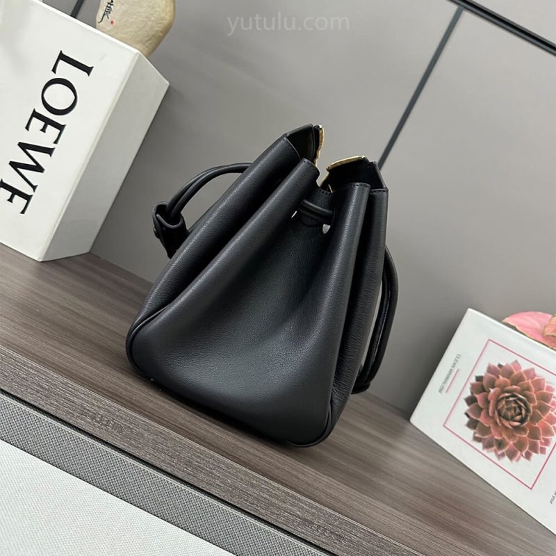 LOEWE Medium Madrid bag in supple calfskin(HIGH-END GRADE) - Image 3