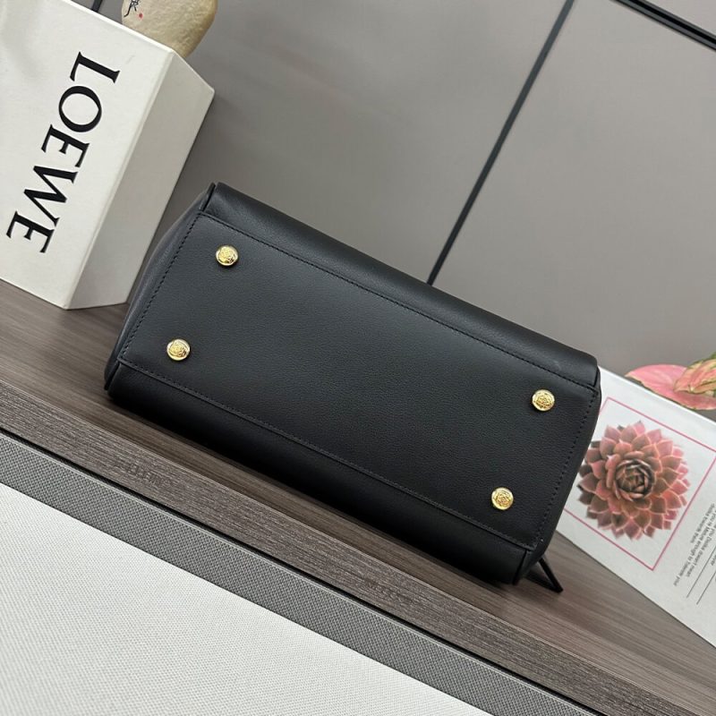 LOEWE Medium Madrid bag in supple calfskin(HIGH-END GRADE) - Image 5