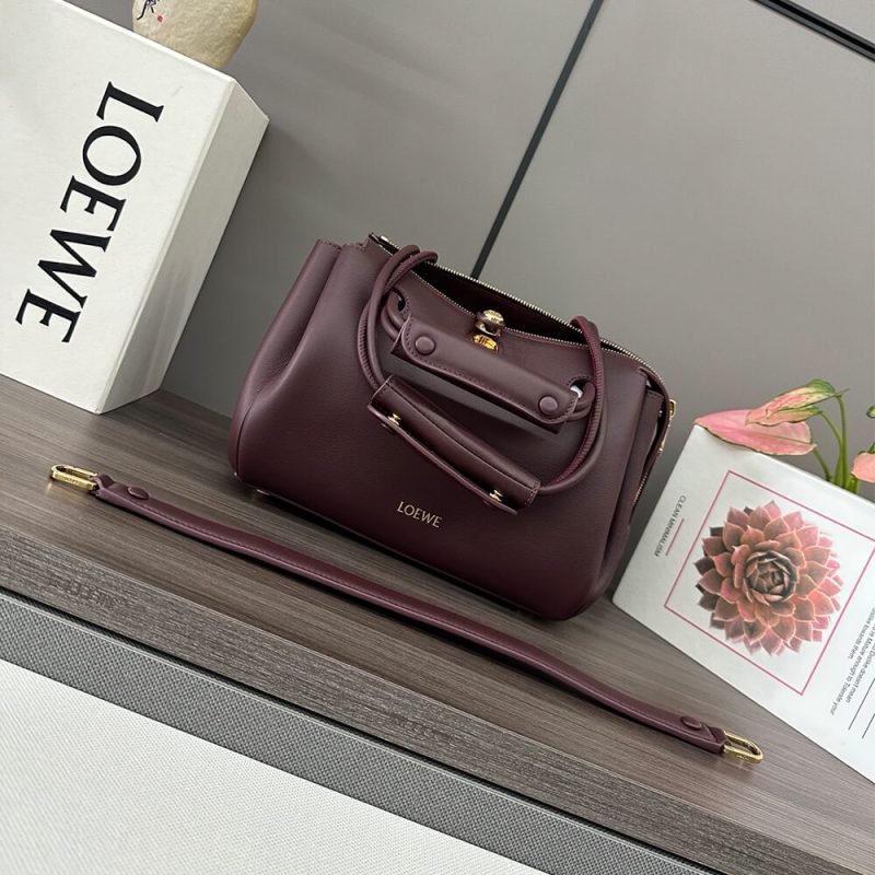 LOEWE Small Madrid bag in supple calfskin(HIGH-END GRADE) - Image 2