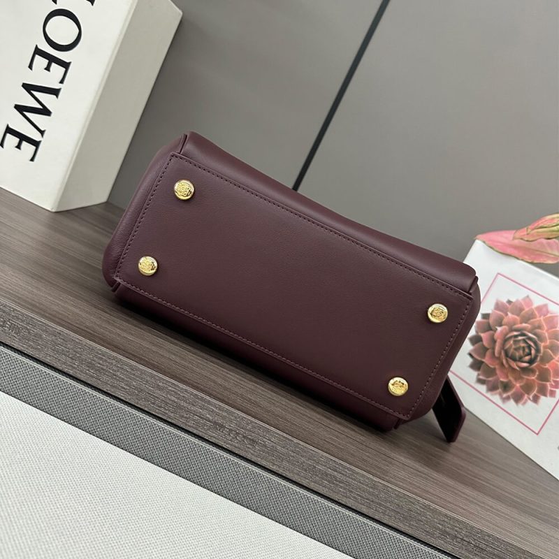 LOEWE Small Madrid bag in supple calfskin(HIGH-END GRADE) - Image 5
