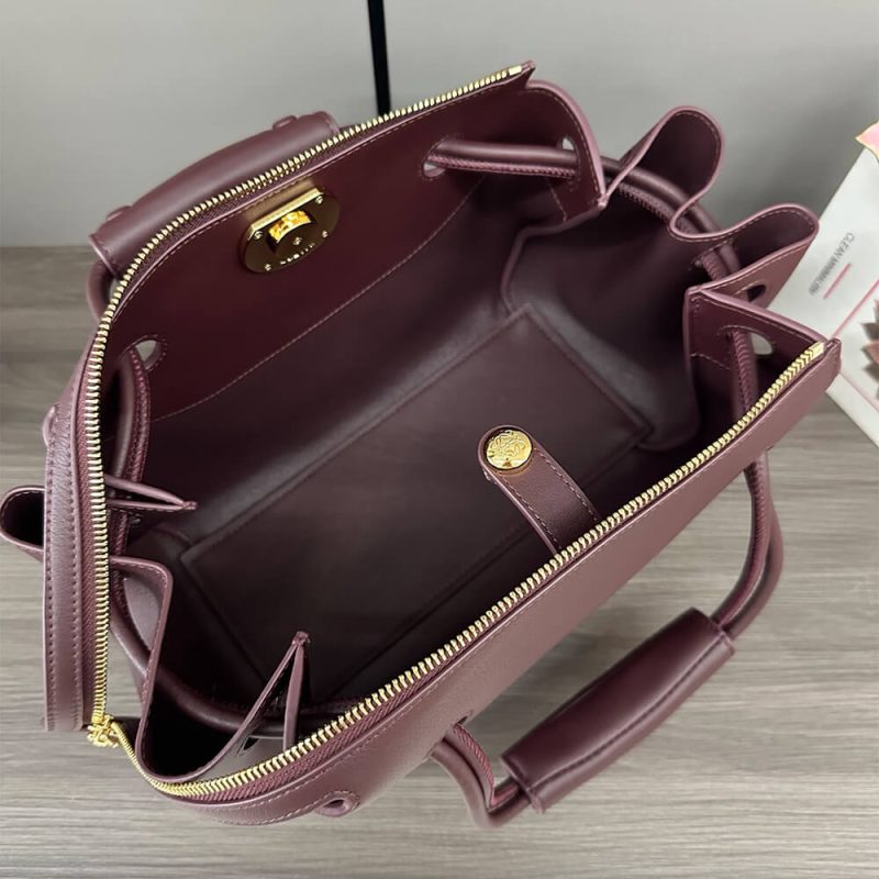 LOEWE Small Madrid bag in supple calfskin(HIGH-END GRADE) - Image 8