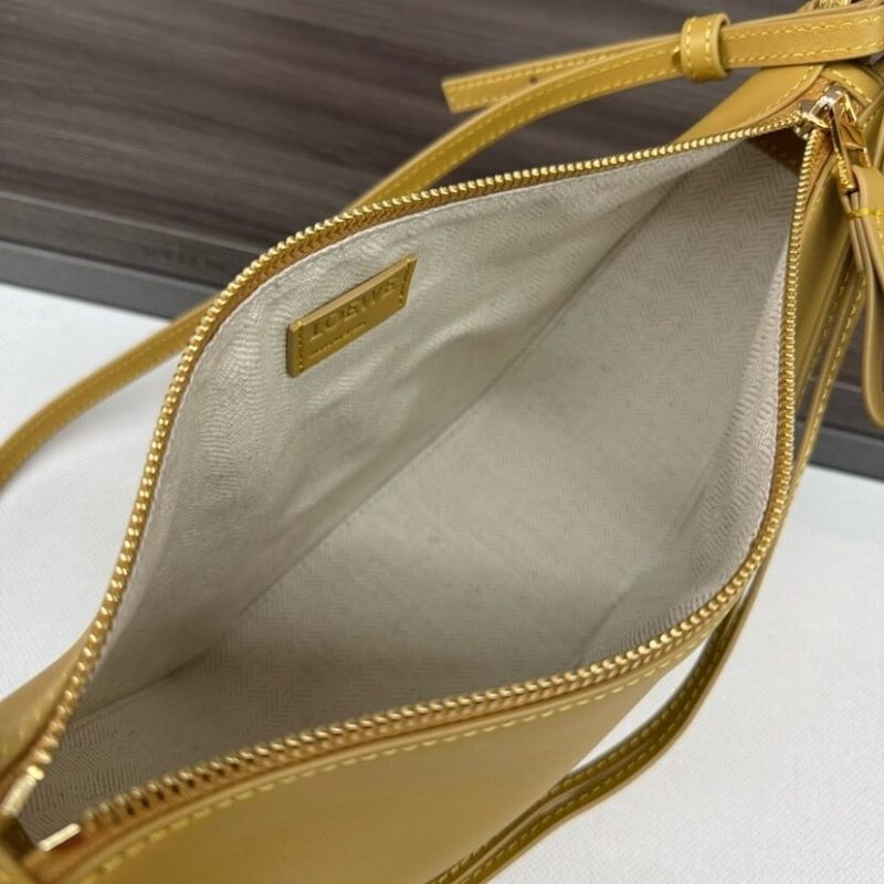 LOEWE Mini Hammock hobo in classic calfskin(HIGH-END GRADE) - Image 8
