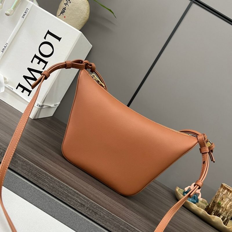 LOEWE Mini Hammock hobo in classic calfskin(HIGH-END GRADE) - Image 4