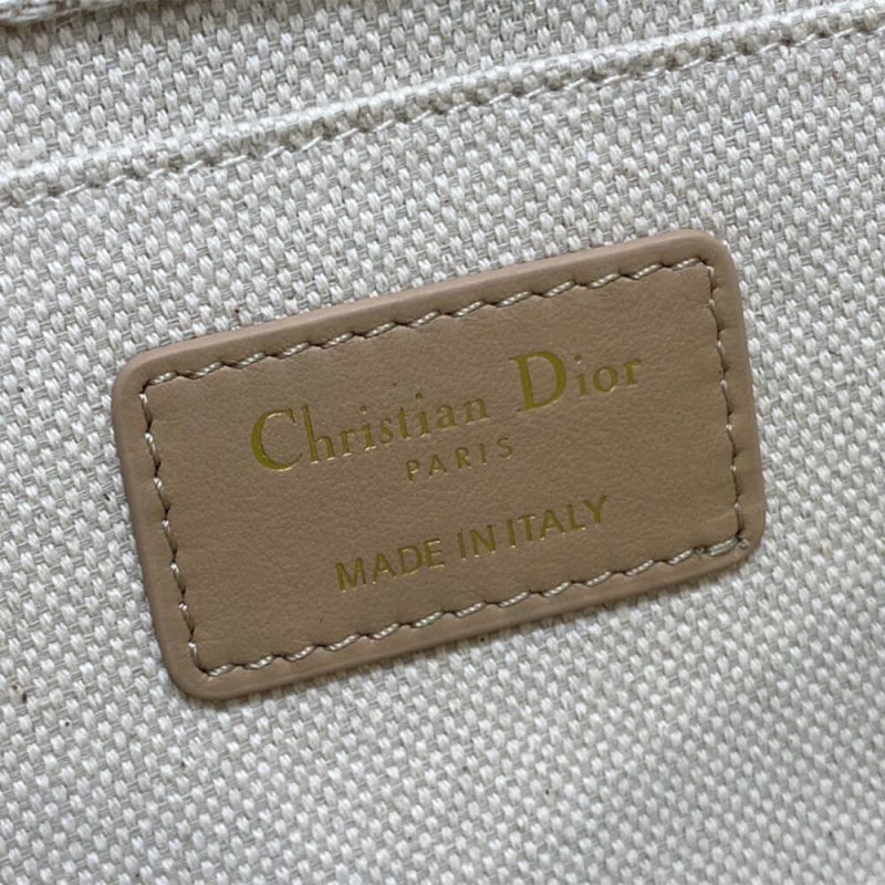 Medium Dior Bobby Bag - Image 7