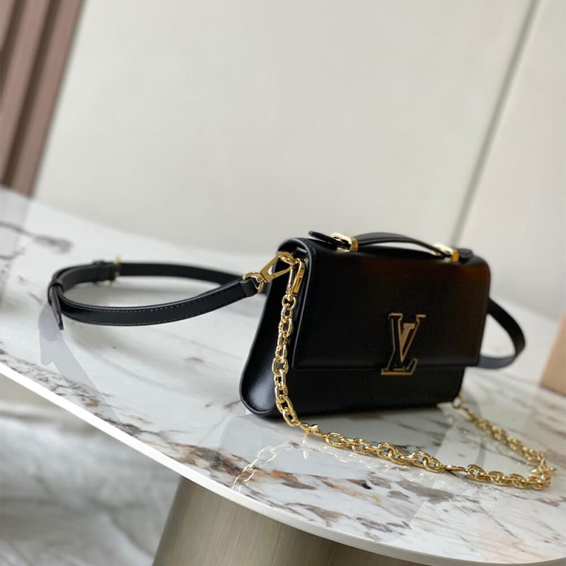 LV Wallet On Chain Capucines - Image 3