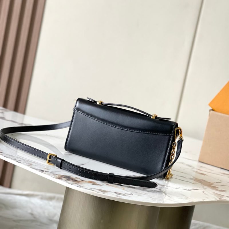 LV Wallet On Chain Capucines - Image 4