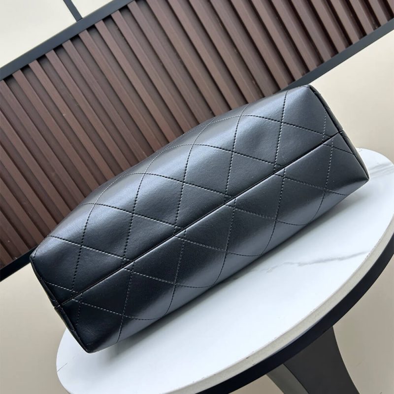 Chanel Small Shopping Bag(high-end grade) - Image 5