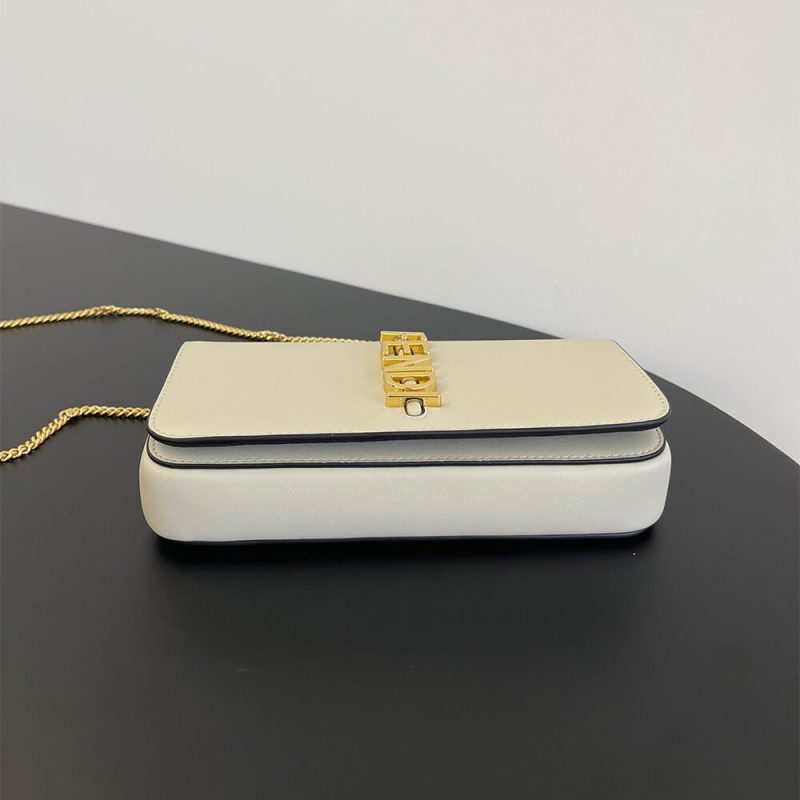 Fendi graphy Wallet On Chain - Image 5