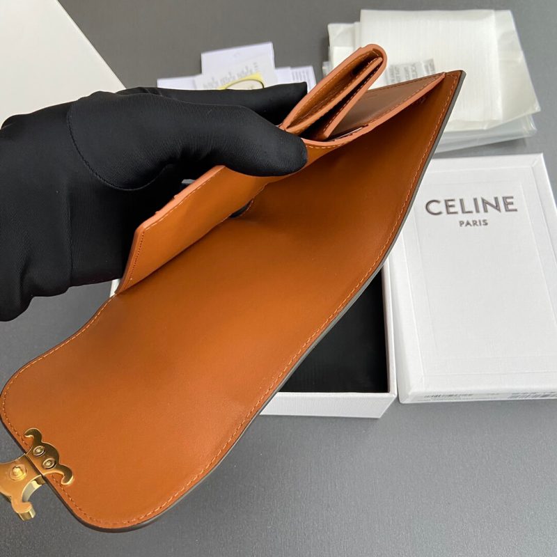 CELINE Small Flap Wallet TRIOMPHE IN Shiny Smooth Lambskin - Image 8