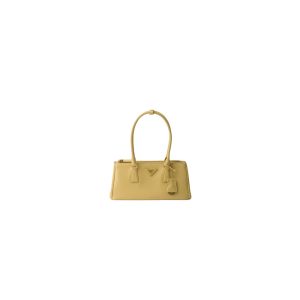 Prada Medium Prada Galleria leather bag(high-end grade)