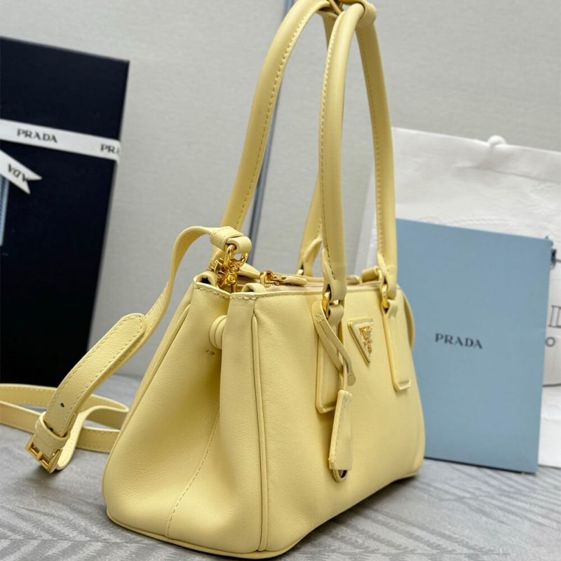 Prada Medium Prada Galleria leather bag(high-end grade) - Image 3