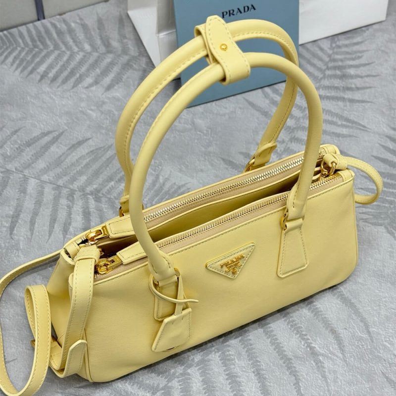 Prada Medium Prada Galleria leather bag(high-end grade) - Image 5
