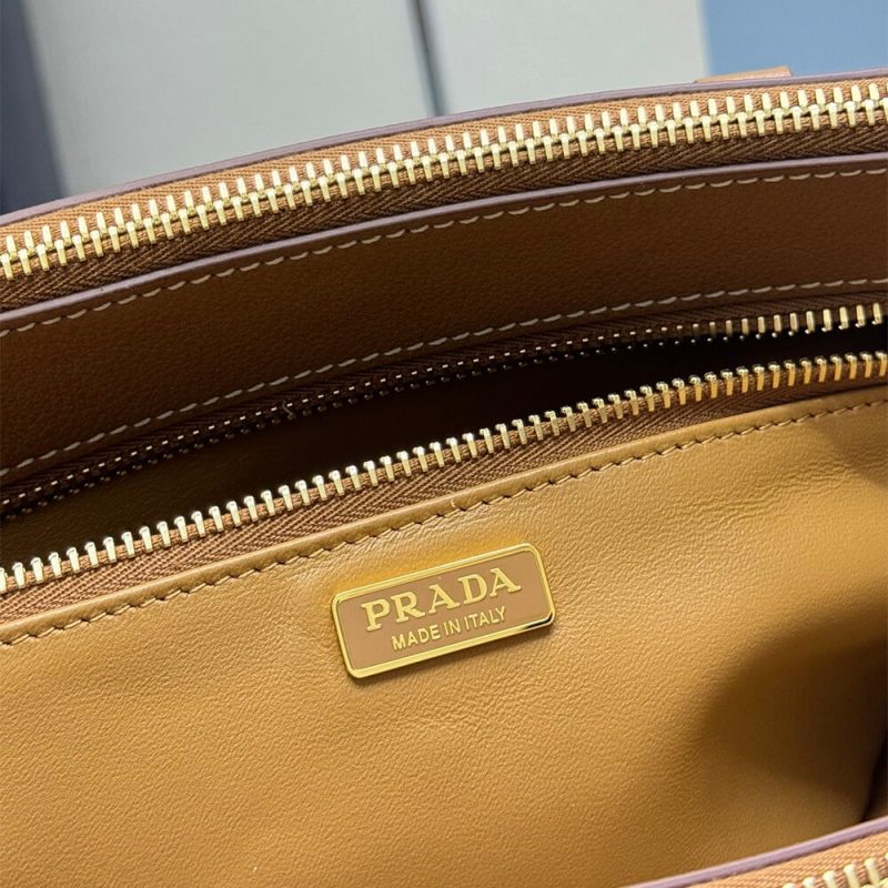 Prada Medium Prada Galleria leather bag(high-end grade) - Image 7