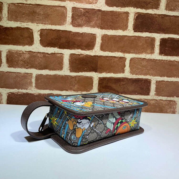 Disney x Gucci Donald Duck Cosmetic Case 5 Disney x Gucci Donald Duck Cosmetic Case - Image 5