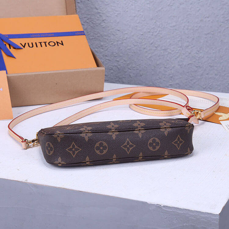 LV Pochette Accessoires 5 LV Pochette Accessoires - Image 5