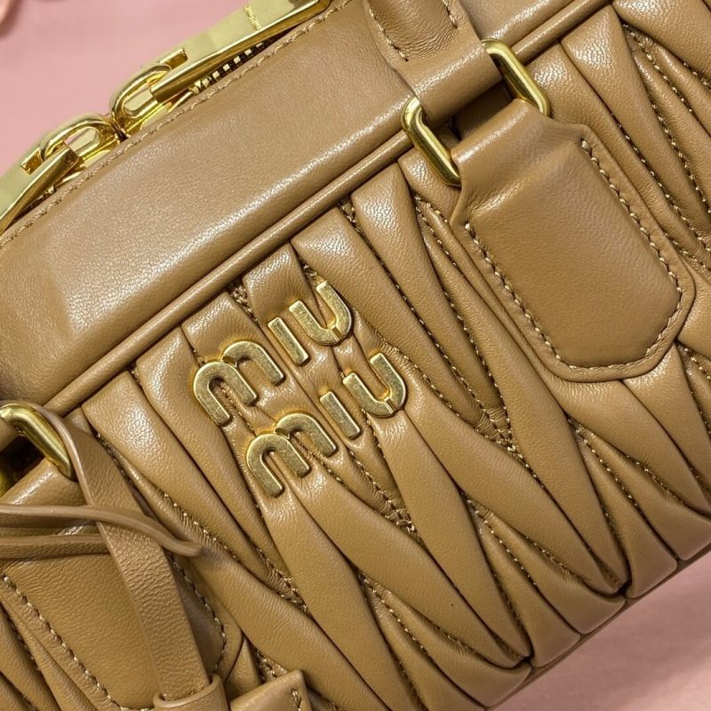 MiuMiu Large Arcadie matelassé nappa leather bag(high-end grade) - Image 6