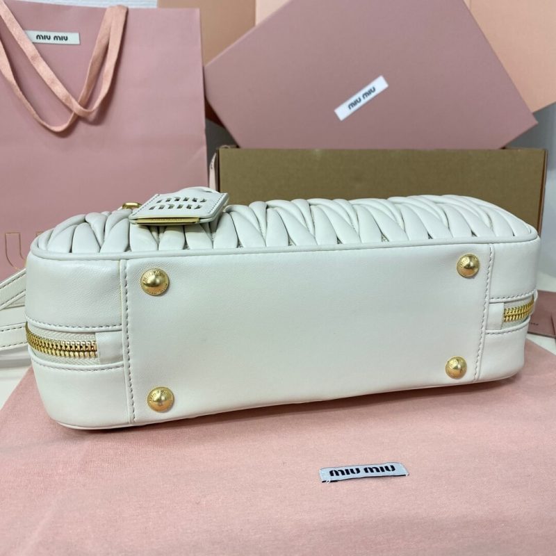 MiuMiu Large Arcadie matelassé nappa leather bag(high-end grade) - Image 5