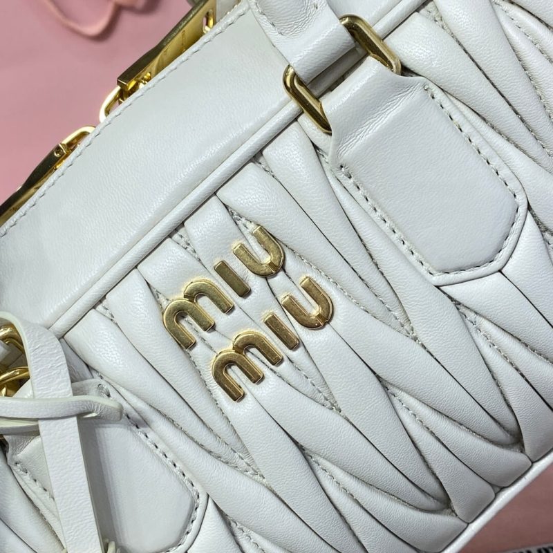 MiuMiu Large Arcadie matelassé nappa leather bag(high-end grade) - Image 6