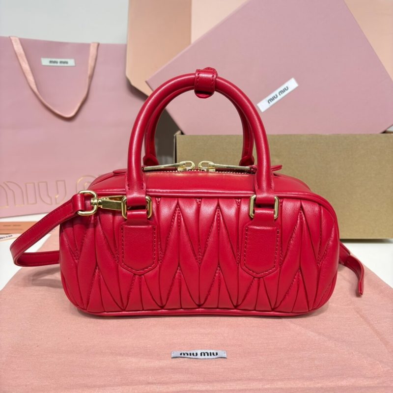 MiuMiu Regular Arcadie matelassé nappa leather bag(high-end grade) - Image 4