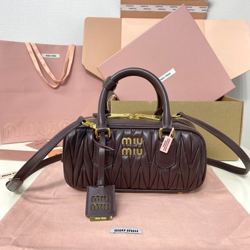 MiuMiu Regular Arcadie matelassé nappa leather bag(high-end grade) - Image 2