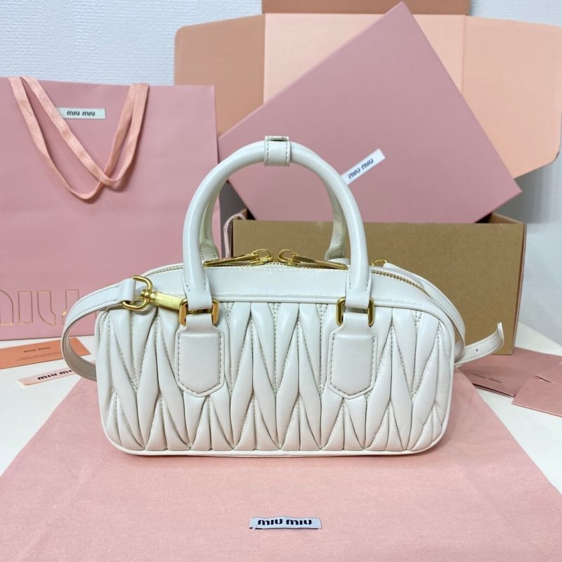 MiuMiu Regular Arcadie matelassé nappa leather bag(high-end grade) - Image 4