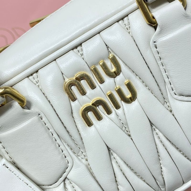 MiuMiu Regular Arcadie matelassé nappa leather bag(high-end grade) - Image 6