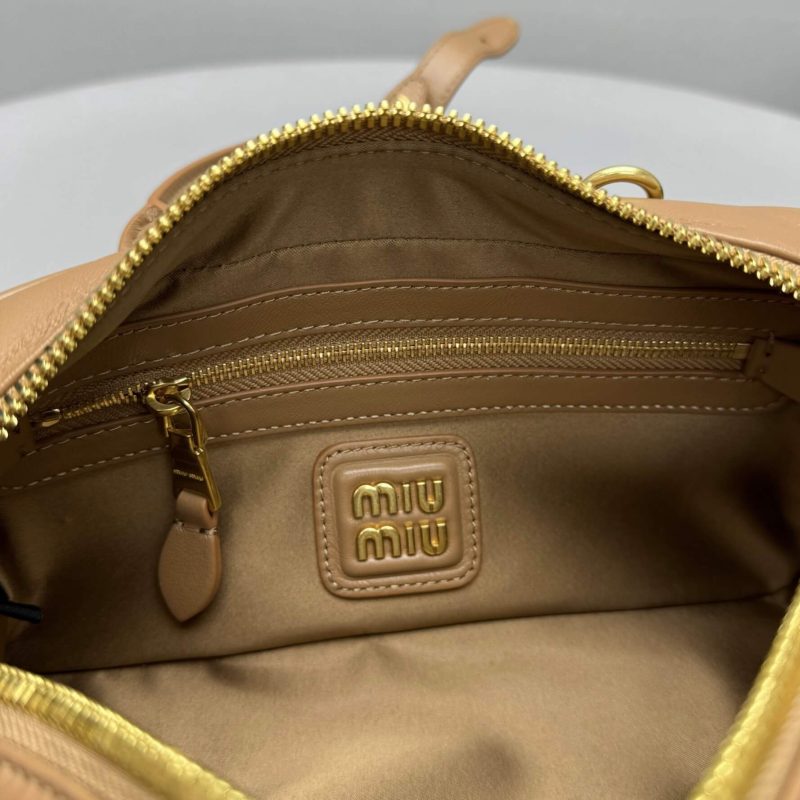 MiuMiu Regular Arcadie matelassé nappa leather bag(high-end grade) - Image 8
