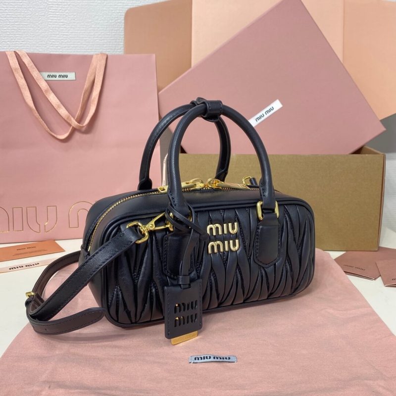 MiuMiu Regular Arcadie matelassé nappa leather bag(high-end grade) - Image 3