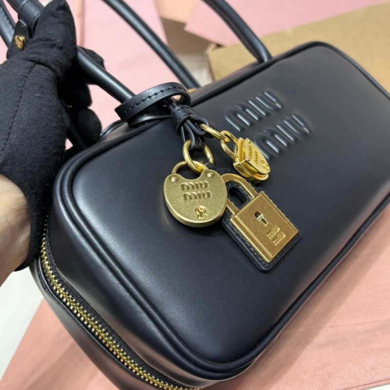 MiuMiu Small Beau leather bag(high-end grade) - Image 6