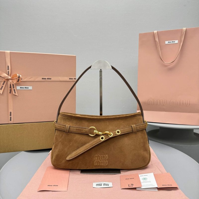 MiuMiu Regular Aventure nappa leather bag(high-end grade) - Image 2