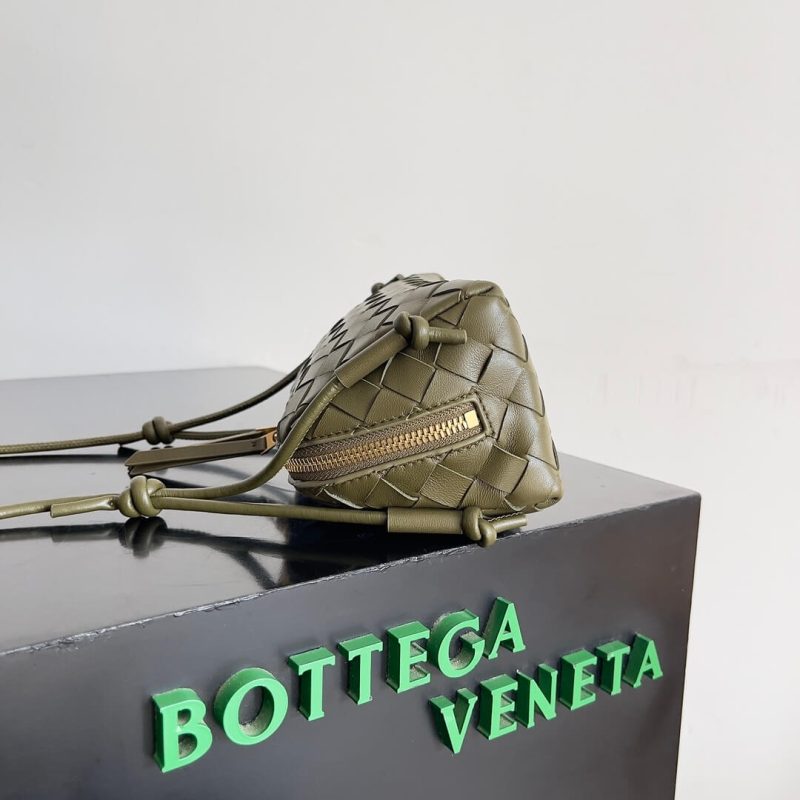 Bottega Veneta Concert Pouch(high-end grade) - Image 3