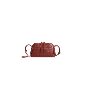 Bottega Veneta Concert Pouch(high-end grade)