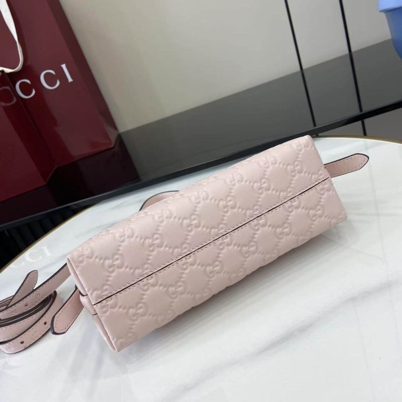 GG Emblem small shoulder bag - Image 5