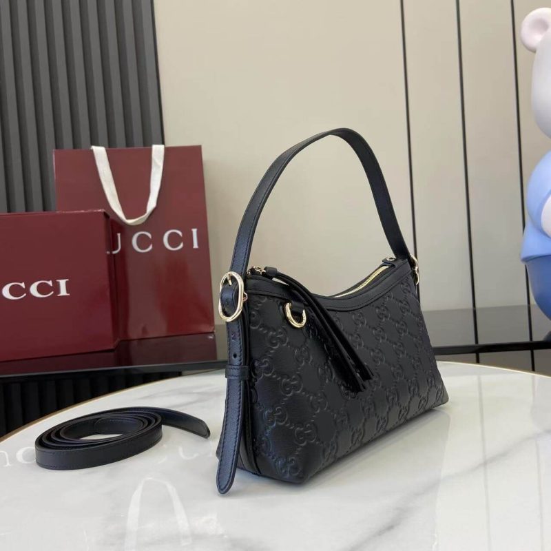 GG Emblem small shoulder bag - Image 3