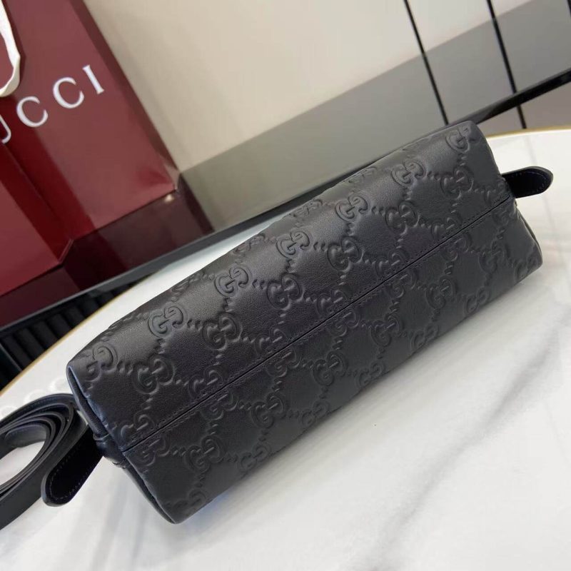 GG Emblem small shoulder bag - Image 5