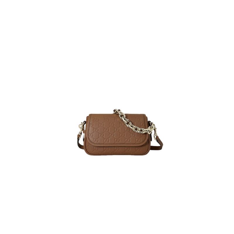 GG Emblem small shoulder bag