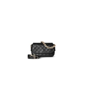 GG Emblem small shoulder bag