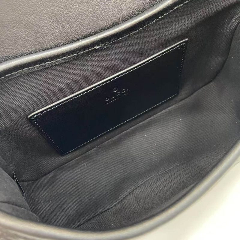 GG Emblem small shoulder bag - Image 8