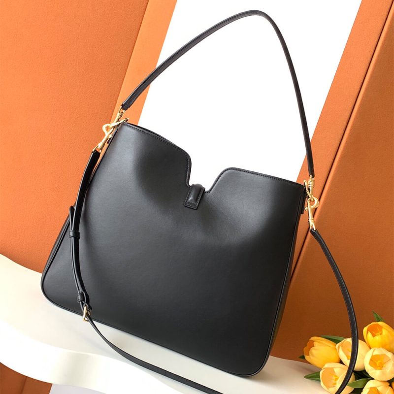CELINE MEDIUM CAMILLE 16 SOFT BAG IN SMOOTH CALFSKIN(HIGH-END GRADE) - Image 4