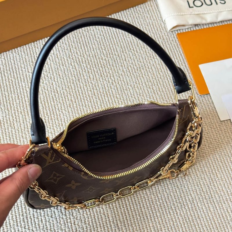 LV Catchy PM - Image 7