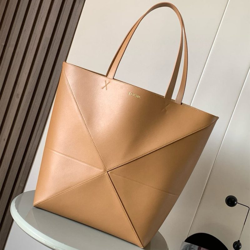 LOEWE Large Puzzle Fold tote in shiny calfskin(HIGH-END GRADE) - Image 2