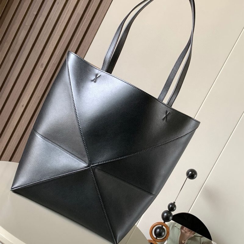 LOEWE Medium Puzzle Fold tote in shiny calfskin(HIGH-END GRADE) - Image 4