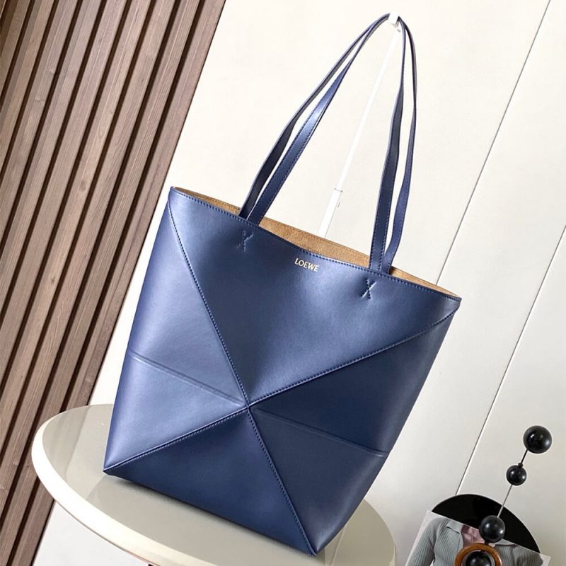 LOEWE Medium Puzzle Fold tote in shiny calfskin(HIGH-END GRADE) - Image 2