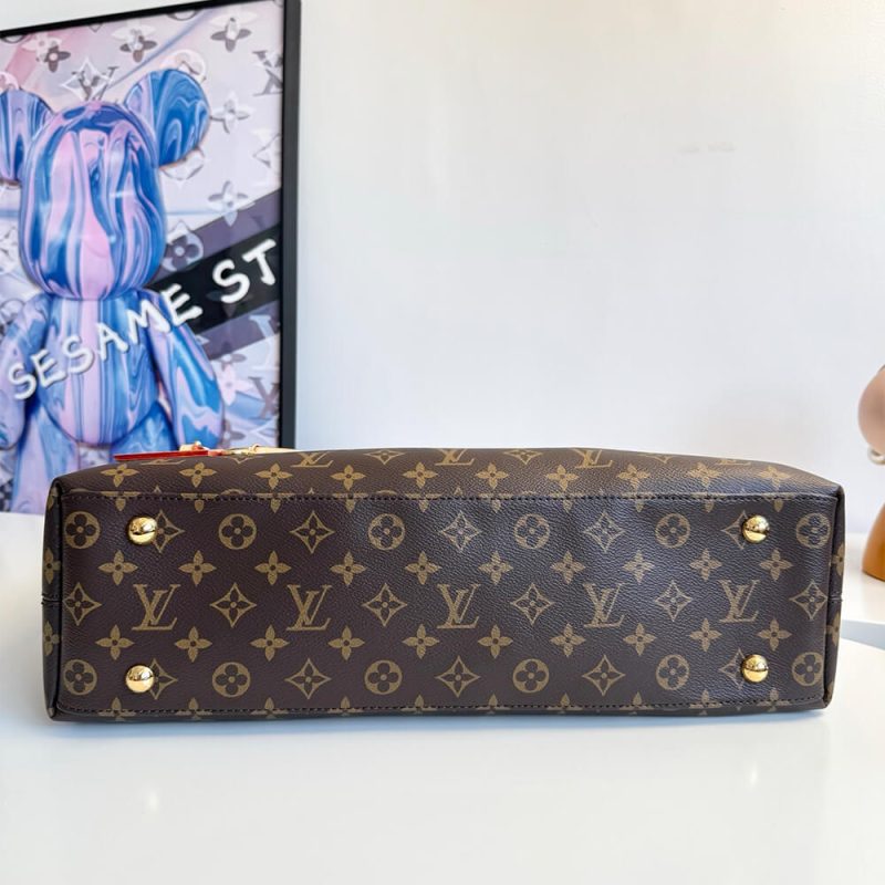 LV Again - Image 5