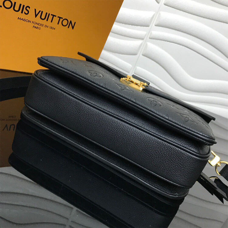 LV Pochette Metis Handbag 4 LV Pochette Metis Handbag - Image 4