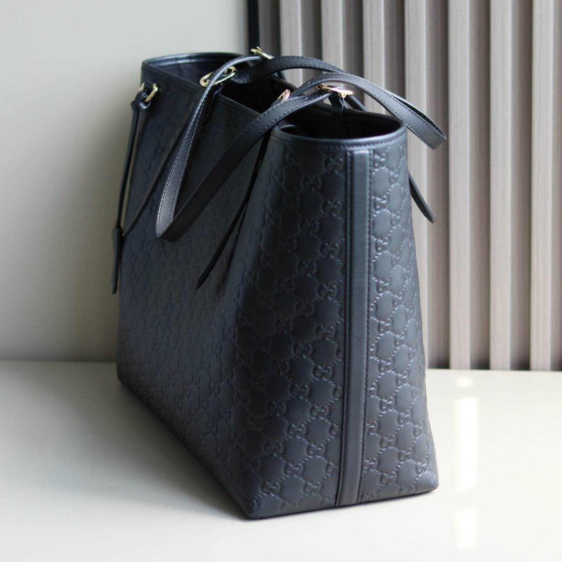 GG Emblem large tote bag - Image 3