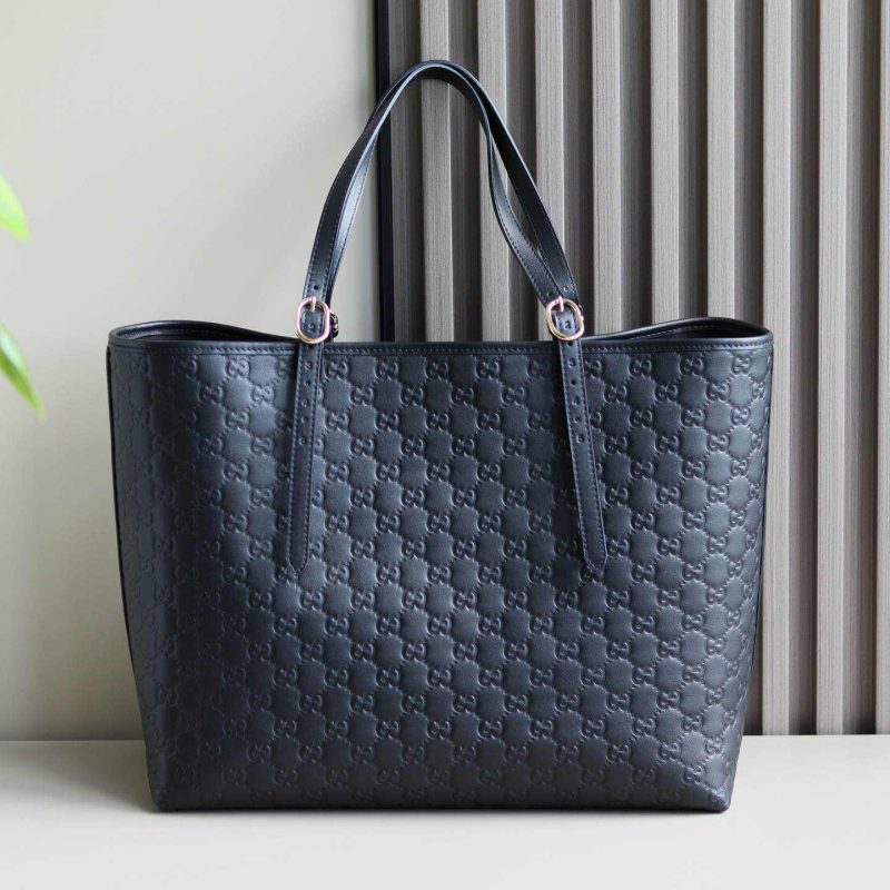 GG Emblem large tote bag - Image 4