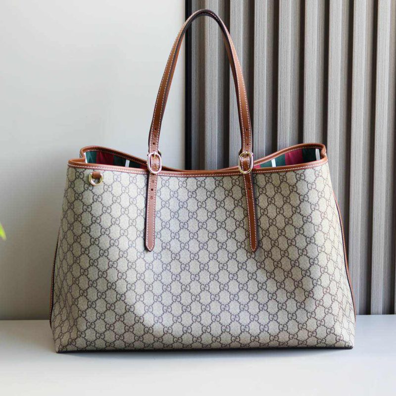 GG Emblem large tote bag - Image 2