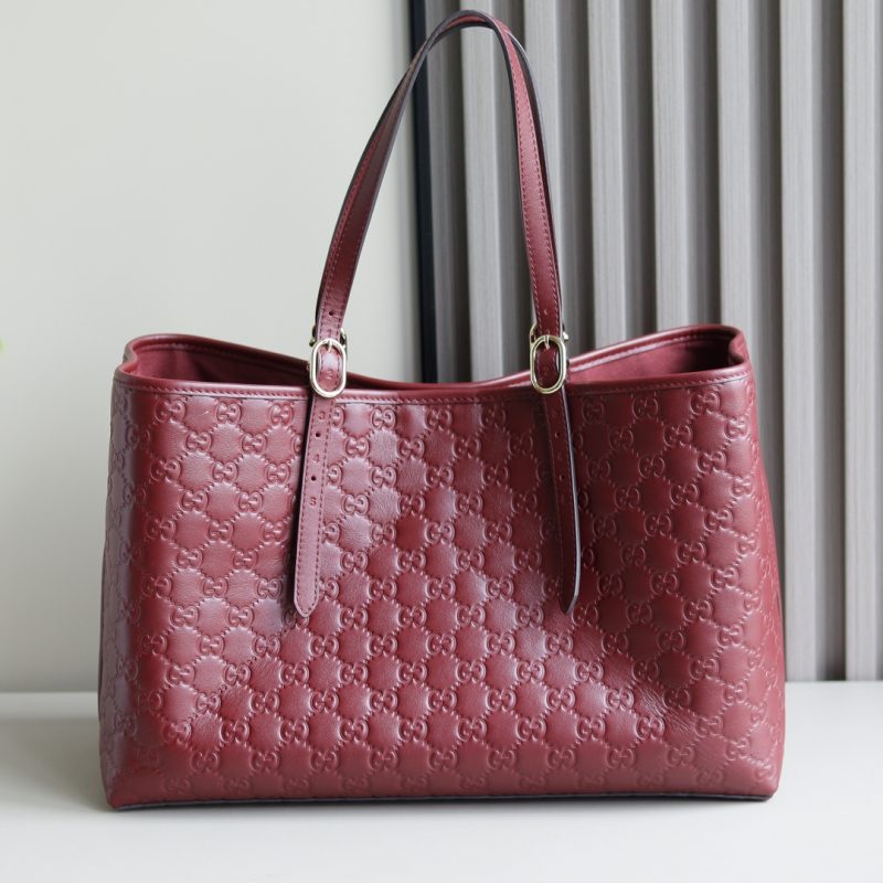 GG Emblem large tote bag - Image 4