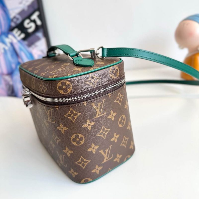 LV Nice BB - Image 3